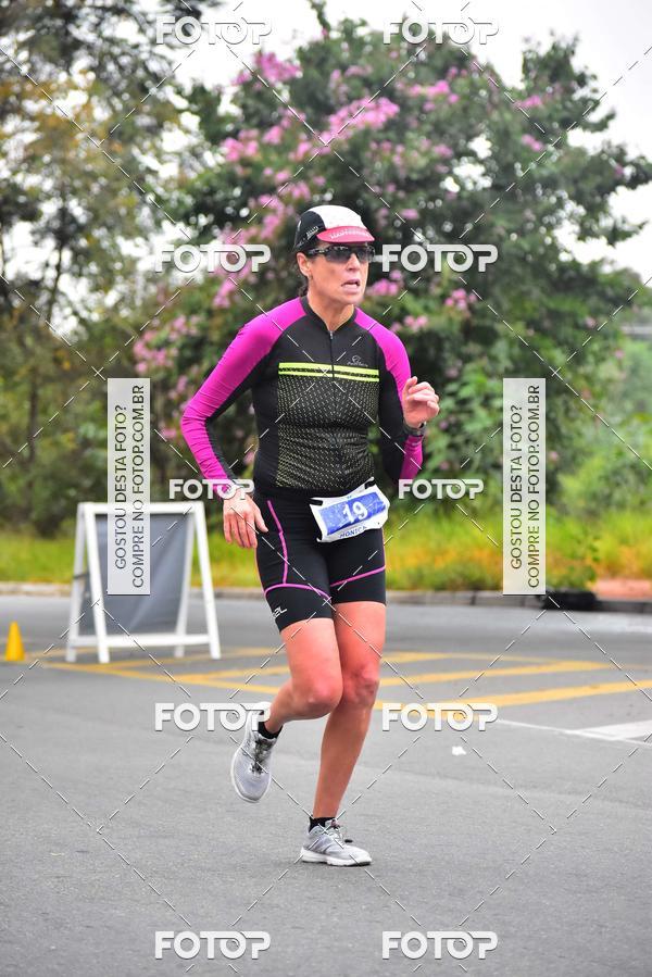 Buy your photos of the eventVSERIES Duathlon & Running on Fotop