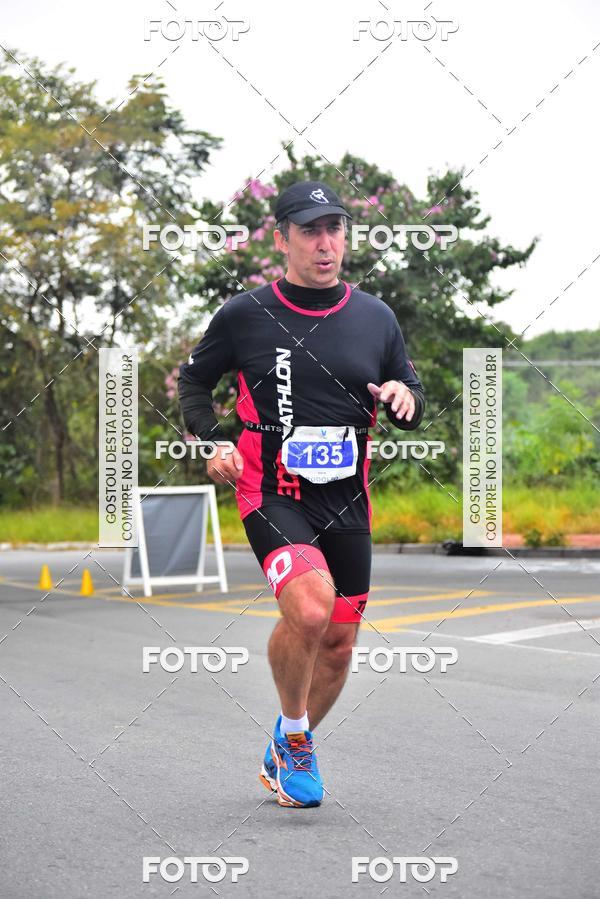 Buy your photos of the eventVSERIES Duathlon & Running on Fotop