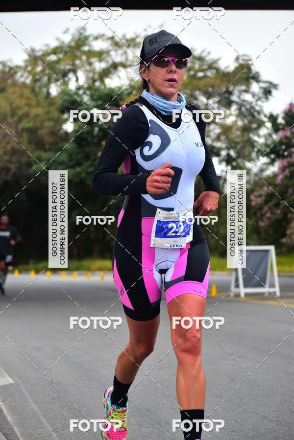 Buy your photos of the eventVSERIES Duathlon & Running on Fotop