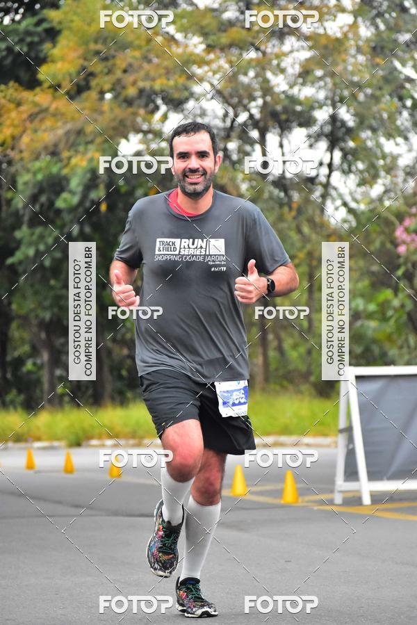 Buy your photos of the eventVSERIES Duathlon & Running on Fotop