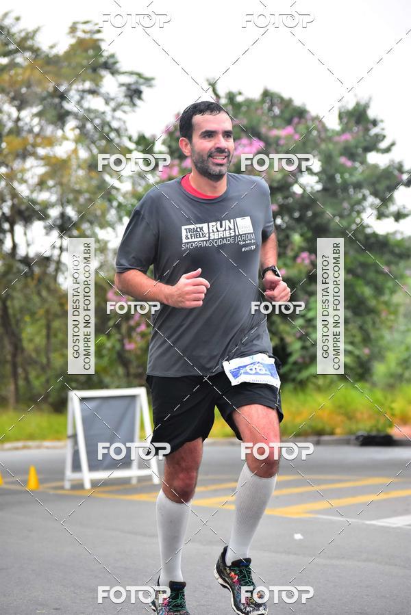 Buy your photos of the eventVSERIES Duathlon & Running on Fotop