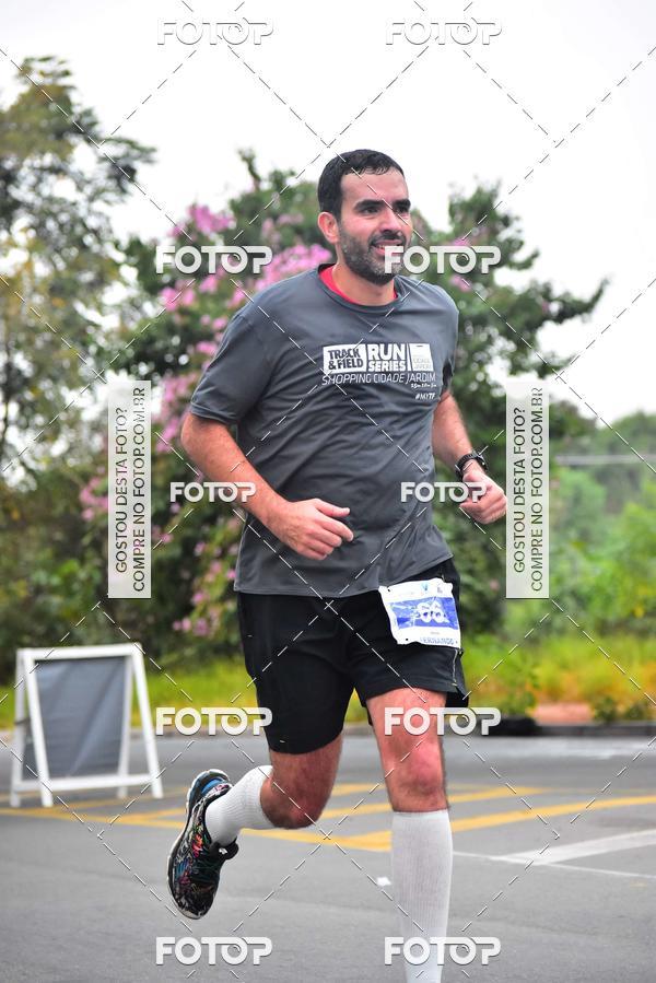 Buy your photos of the eventVSERIES Duathlon & Running on Fotop