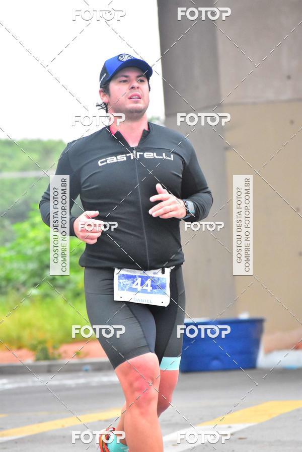 Buy your photos of the eventVSERIES Duathlon & Running on Fotop