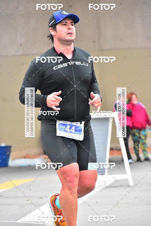 Buy your photos of the eventVSERIES Duathlon & Running on Fotop