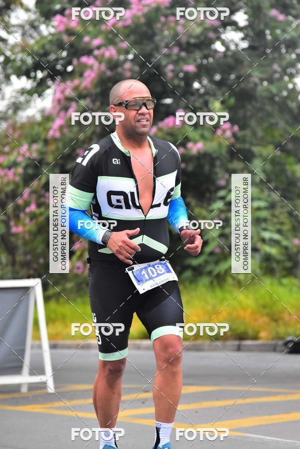Buy your photos of the eventVSERIES Duathlon & Running on Fotop