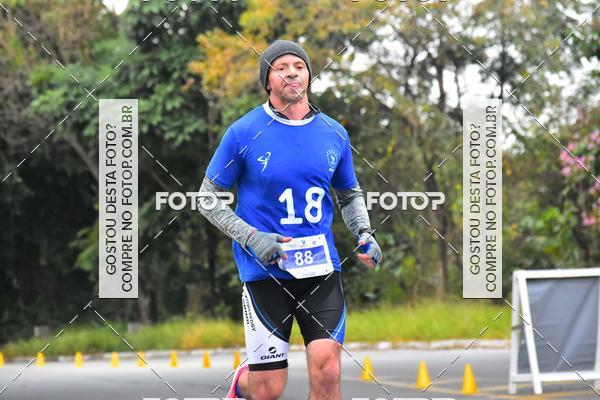 Buy your photos of the eventVSERIES Duathlon & Running on Fotop