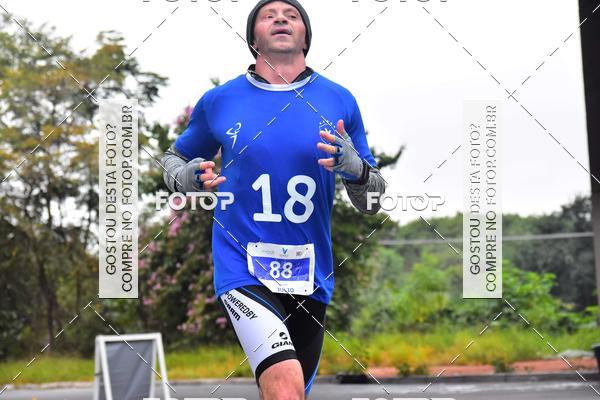 Buy your photos of the eventVSERIES Duathlon & Running on Fotop