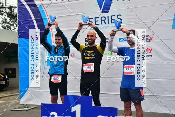 Buy your photos of the eventVSERIES Duathlon & Running on Fotop