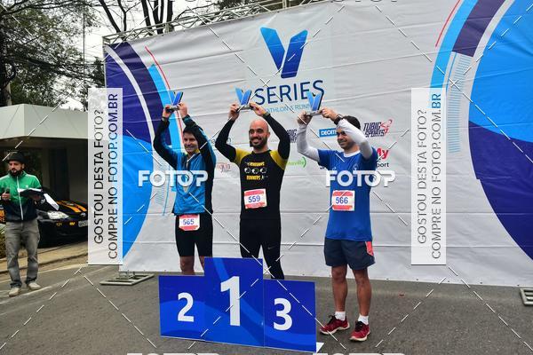 Buy your photos of the eventVSERIES Duathlon & Running on Fotop