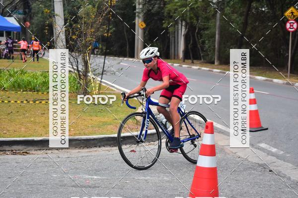 Buy your photos of the eventVSERIES Duathlon & Running on Fotop