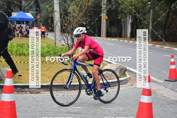 Buy your photos of the eventVSERIES Duathlon & Running on Fotop