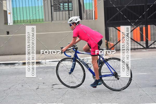 Buy your photos of the eventVSERIES Duathlon & Running on Fotop