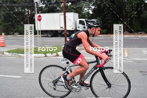 Buy your photos of the eventVSERIES Duathlon & Running on Fotop