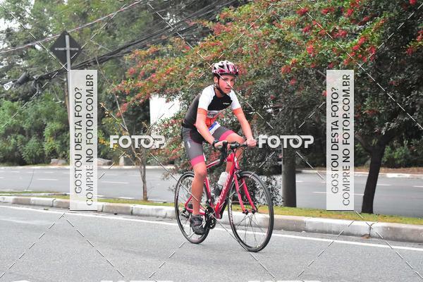 Buy your photos of the eventVSERIES Duathlon & Running on Fotop