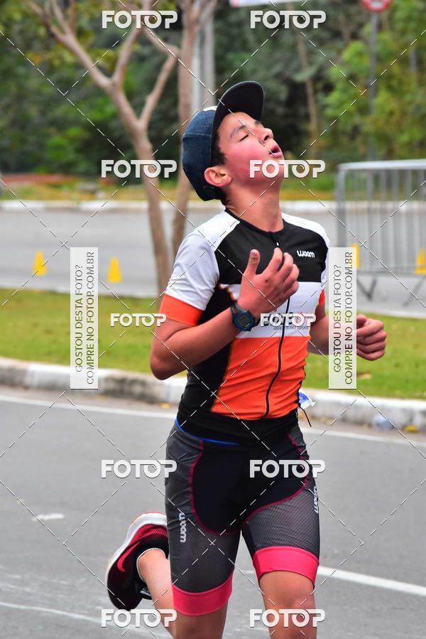 Buy your photos of the eventVSERIES Duathlon & Running on Fotop