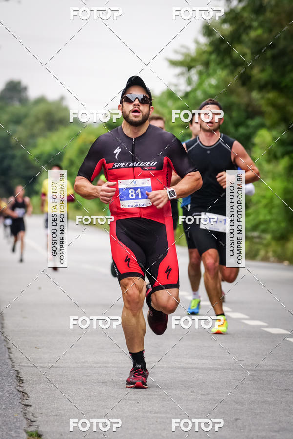 Buy your photos of the eventVSERIES Duathlon & Running on Fotop