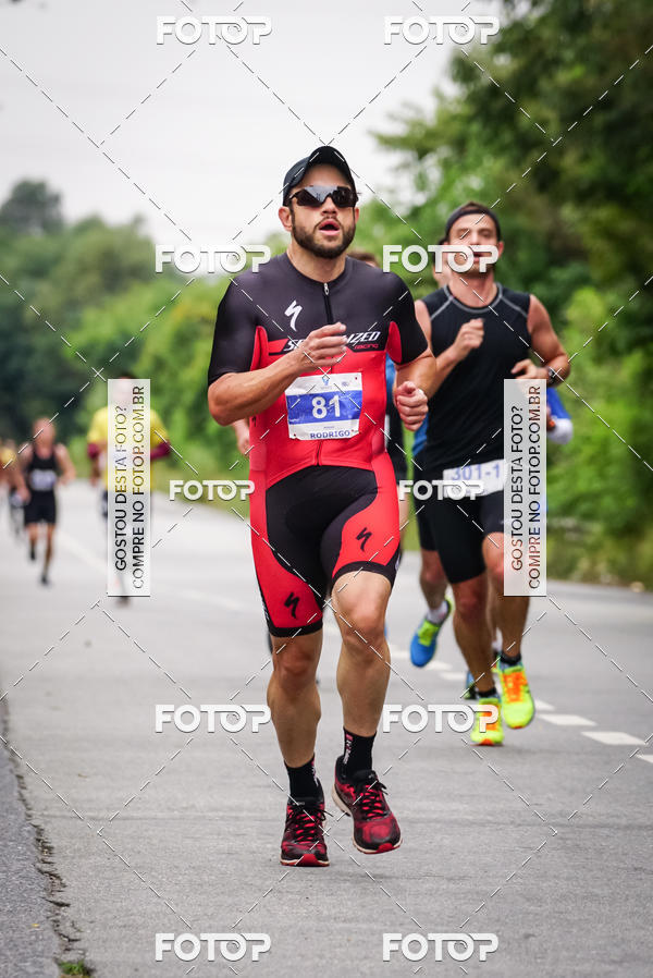 Buy your photos of the eventVSERIES Duathlon & Running on Fotop