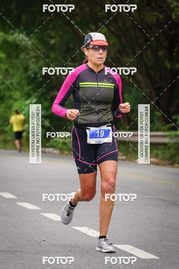 Buy your photos of the eventVSERIES Duathlon & Running on Fotop
