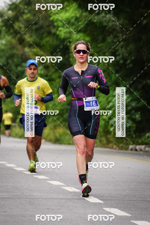 Buy your photos of the eventVSERIES Duathlon & Running on Fotop