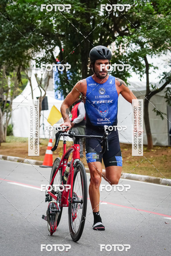 Buy your photos of the eventVSERIES Duathlon & Running on Fotop