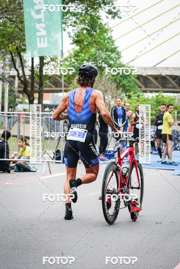 Buy your photos of the eventVSERIES Duathlon & Running on Fotop