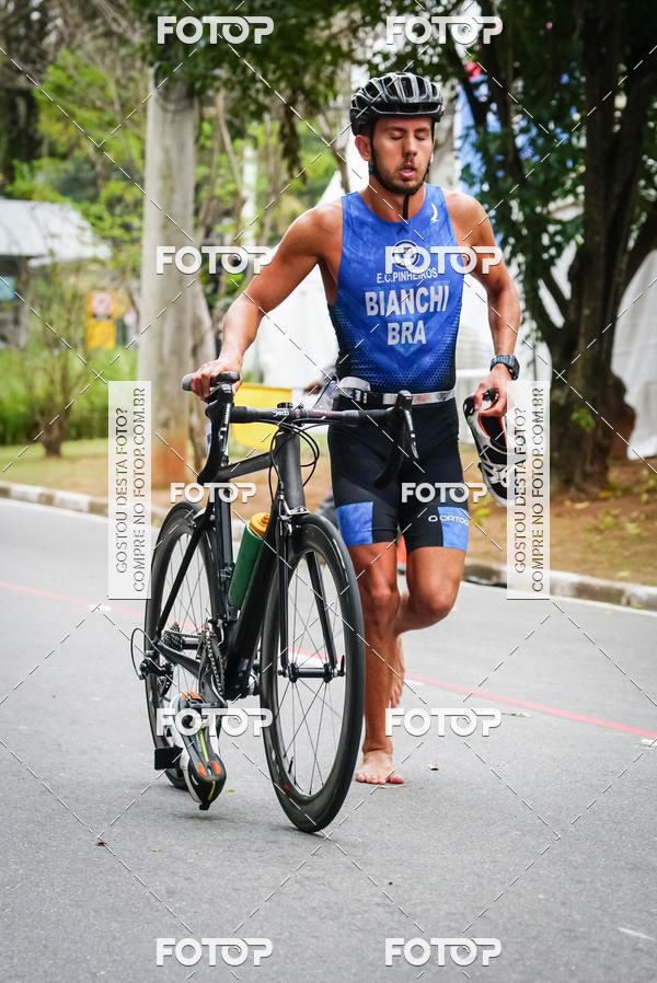 Buy your photos of the eventVSERIES Duathlon & Running on Fotop