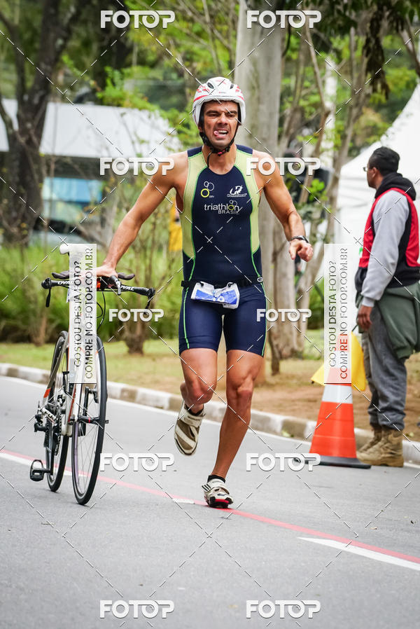Buy your photos of the eventVSERIES Duathlon & Running on Fotop