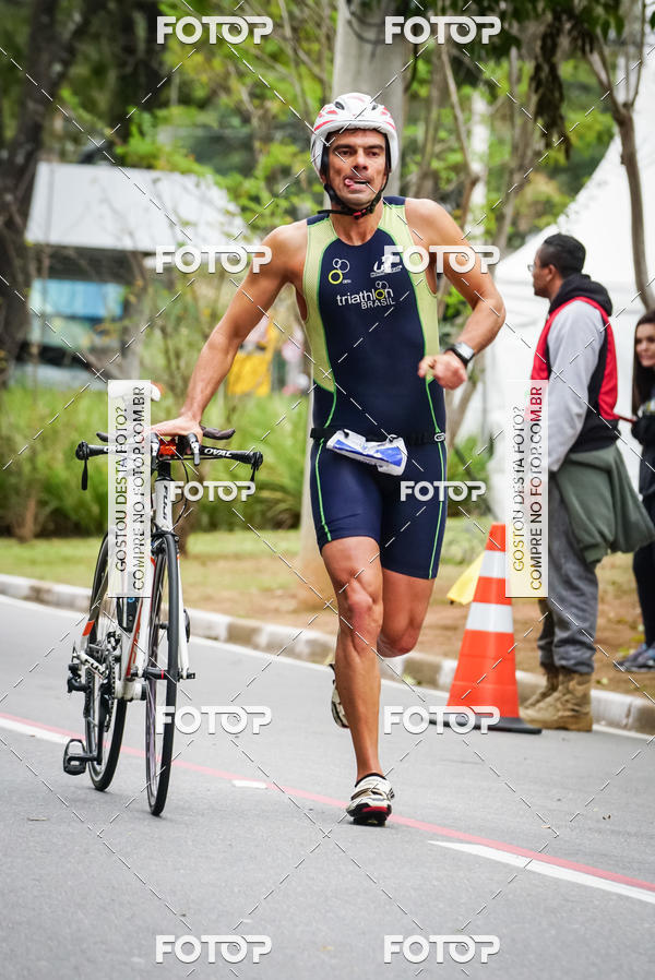 Buy your photos of the eventVSERIES Duathlon & Running on Fotop