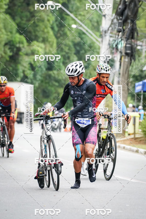 Buy your photos of the eventVSERIES Duathlon & Running on Fotop