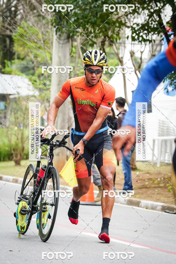 Buy your photos of the eventVSERIES Duathlon & Running on Fotop