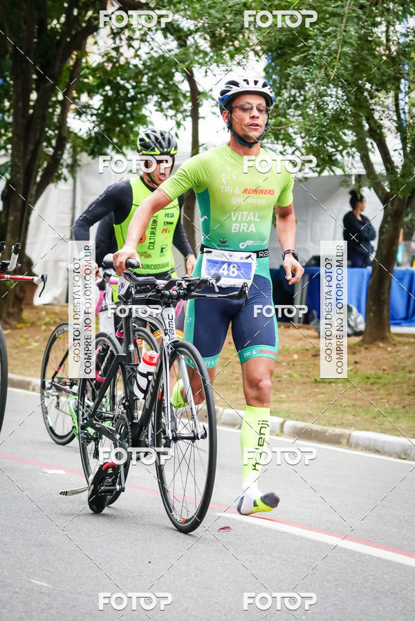 Buy your photos of the eventVSERIES Duathlon & Running on Fotop