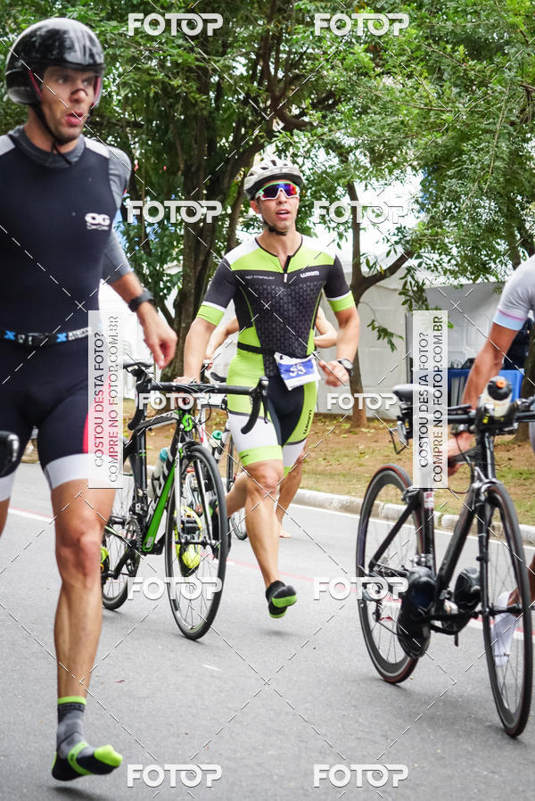 Buy your photos of the eventVSERIES Duathlon & Running on Fotop