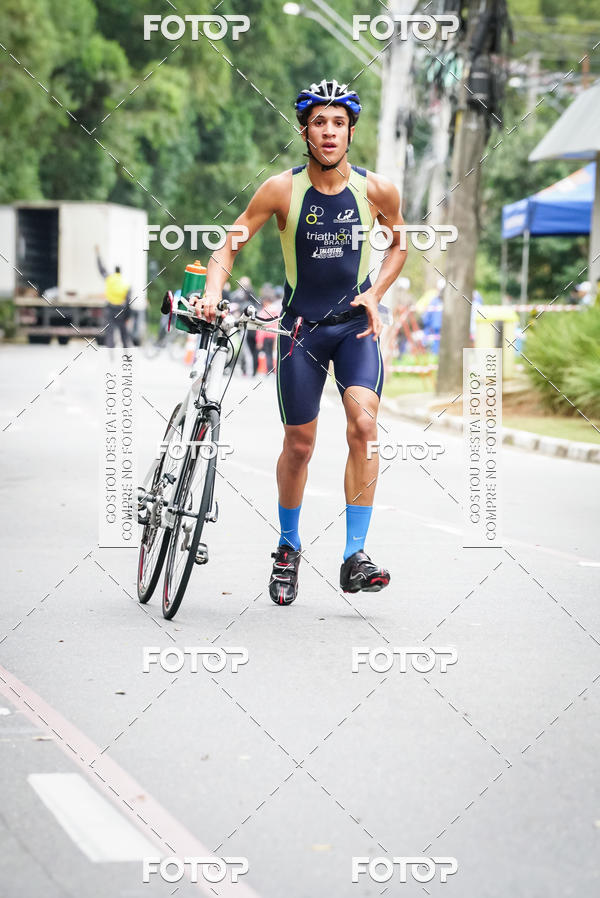 Buy your photos of the eventVSERIES Duathlon & Running on Fotop