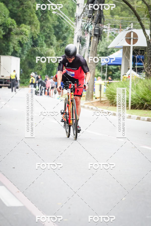 Buy your photos of the eventVSERIES Duathlon & Running on Fotop