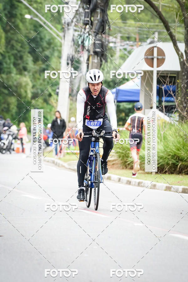Buy your photos of the eventVSERIES Duathlon & Running on Fotop