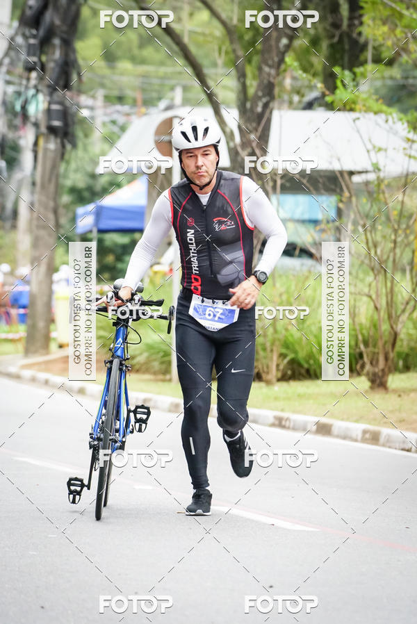 Buy your photos of the eventVSERIES Duathlon & Running on Fotop