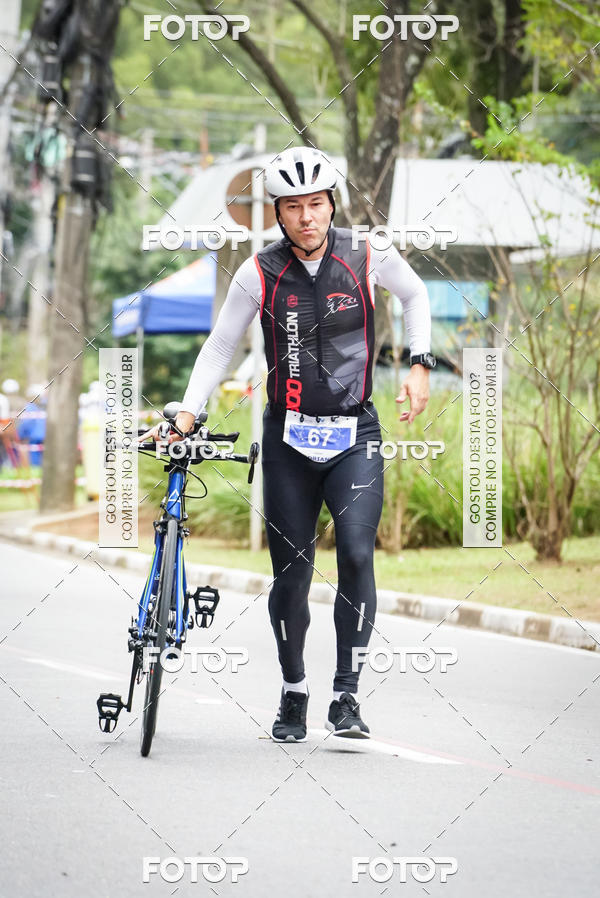 Buy your photos of the eventVSERIES Duathlon & Running on Fotop