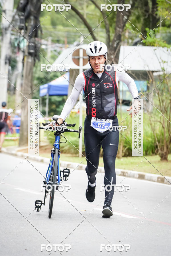 Buy your photos of the eventVSERIES Duathlon & Running on Fotop