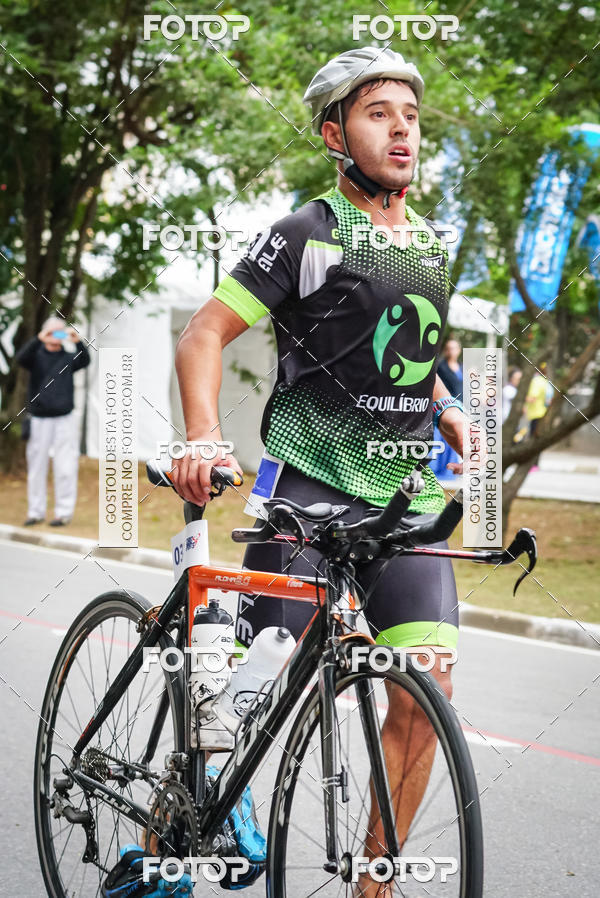 Buy your photos of the eventVSERIES Duathlon & Running on Fotop