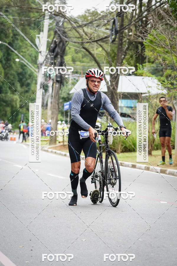 Buy your photos of the eventVSERIES Duathlon & Running on Fotop