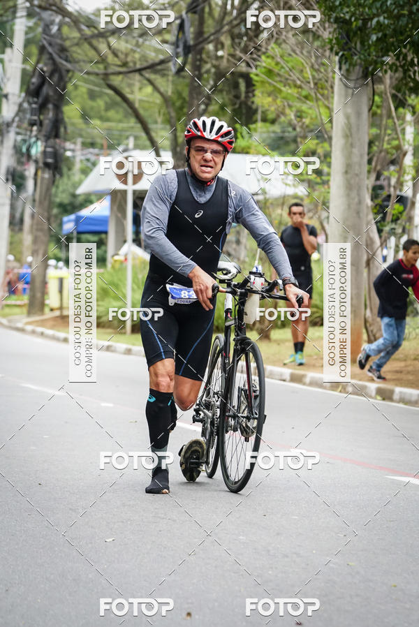 Buy your photos of the eventVSERIES Duathlon & Running on Fotop