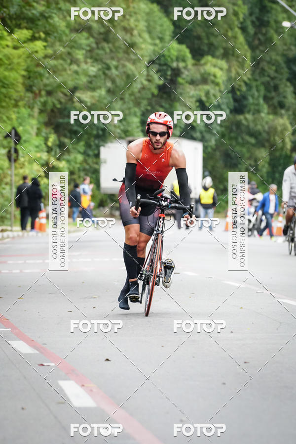 Buy your photos of the eventVSERIES Duathlon & Running on Fotop