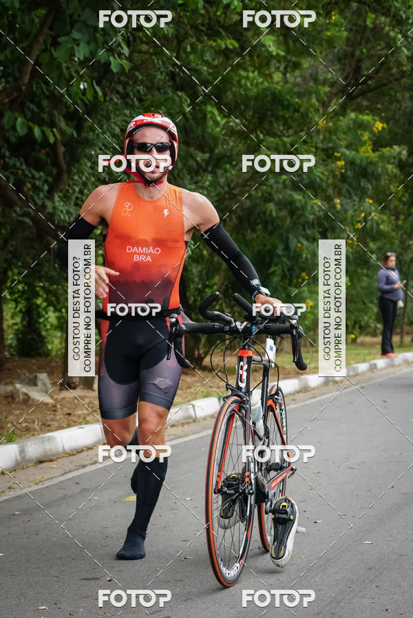 Buy your photos of the eventVSERIES Duathlon & Running on Fotop