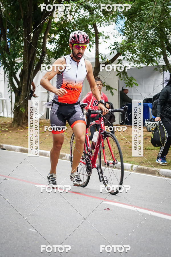 Buy your photos of the eventVSERIES Duathlon & Running on Fotop