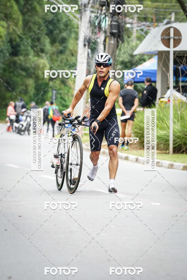 Buy your photos of the eventVSERIES Duathlon & Running on Fotop