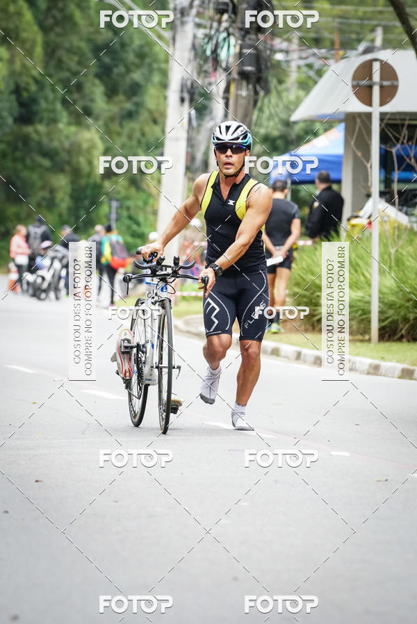 Buy your photos of the eventVSERIES Duathlon & Running on Fotop