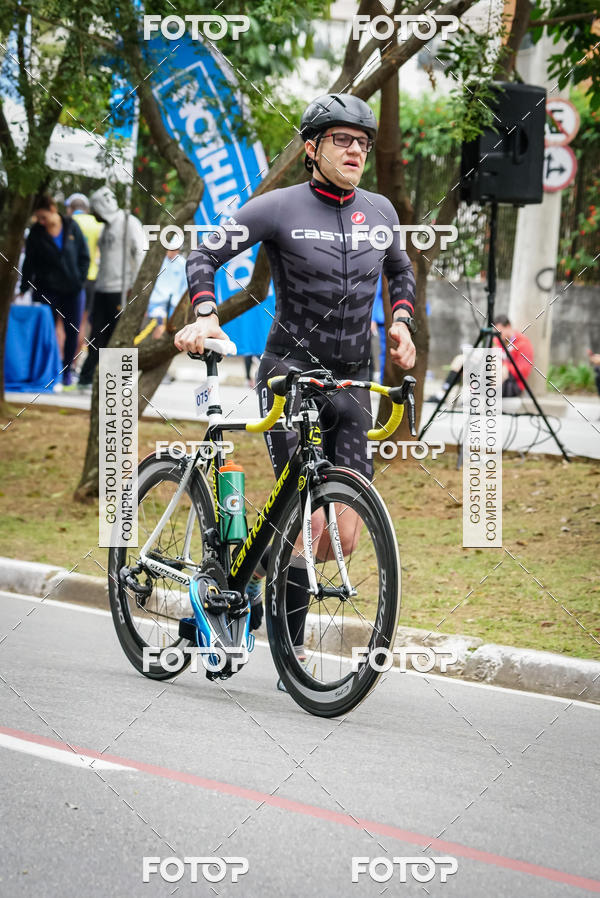 Buy your photos of the eventVSERIES Duathlon & Running on Fotop