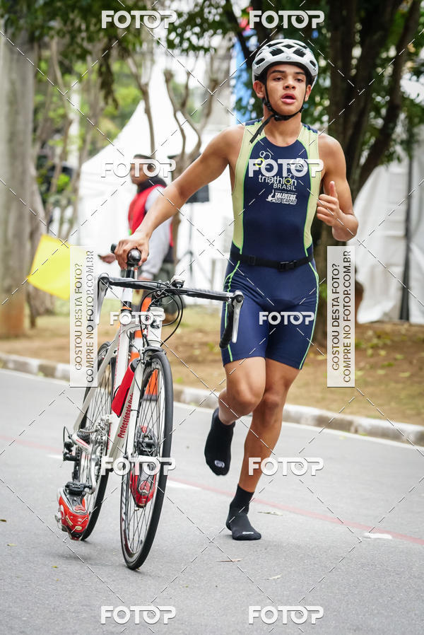Buy your photos of the eventVSERIES Duathlon & Running on Fotop