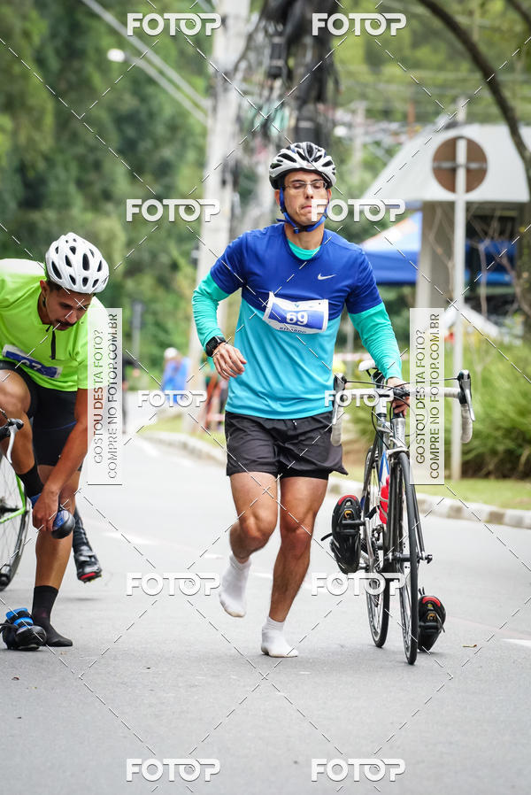 Buy your photos of the eventVSERIES Duathlon & Running on Fotop