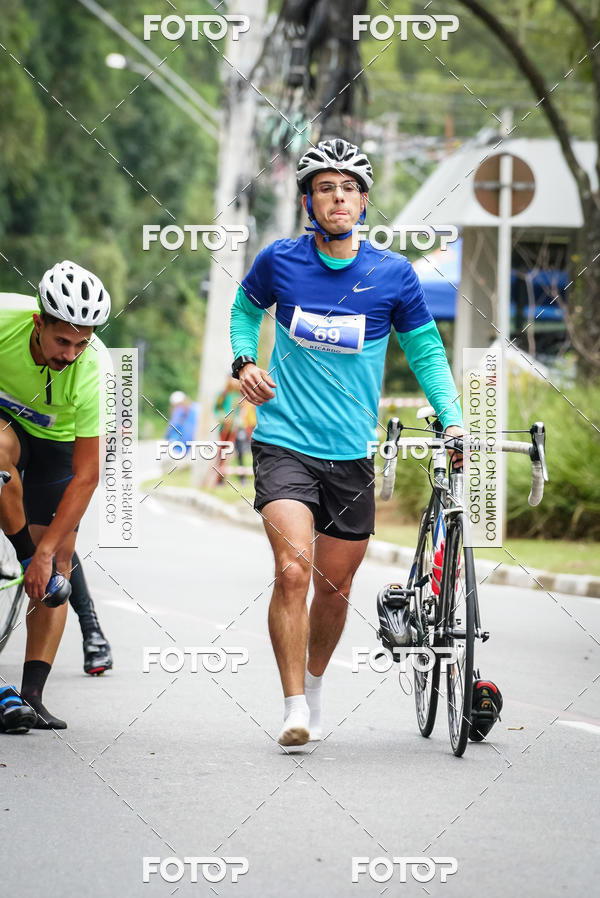 Buy your photos of the eventVSERIES Duathlon & Running on Fotop